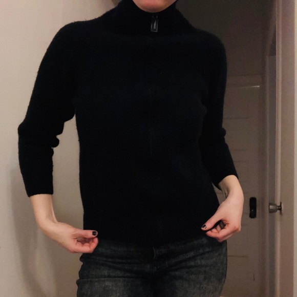 Lambs wool and cashmere sweater - Picture 5 of 5